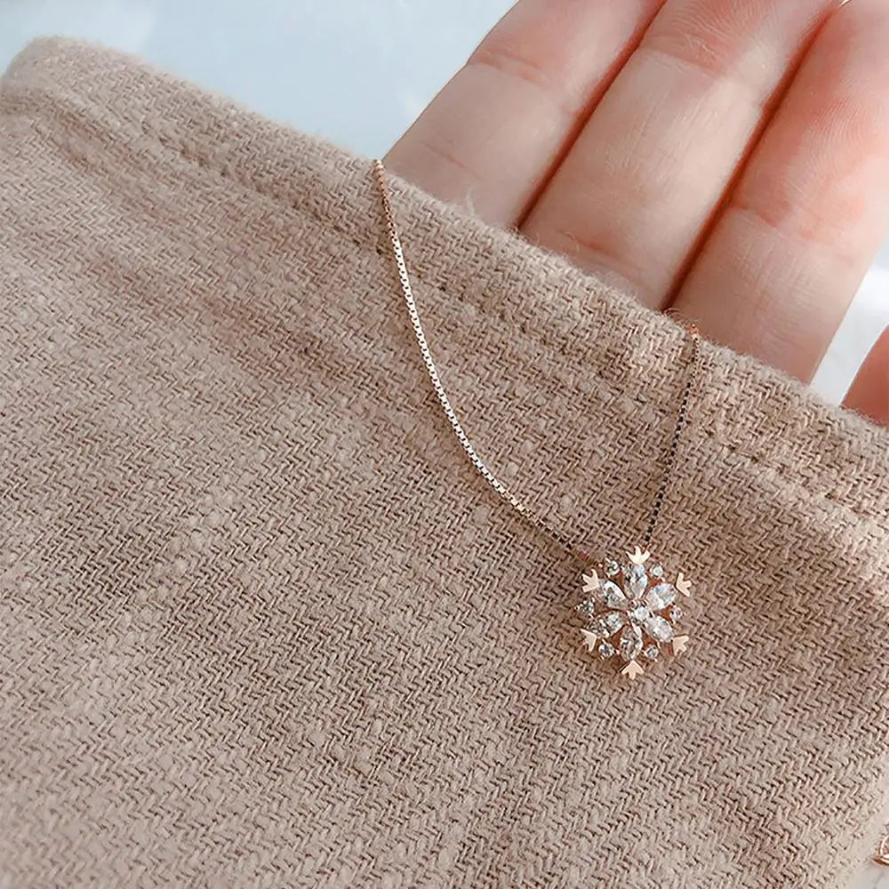 Clavicle Snowflake Chain